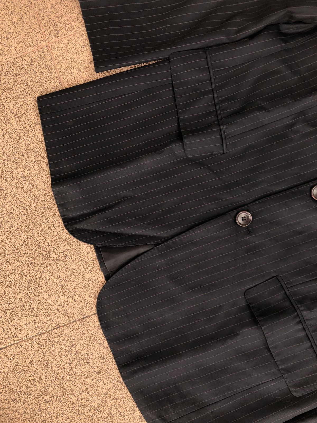 Giorgio Armani 90s Rare Giorgio Armani Striped Black Blazer Size 48R - 4 Thumbnail
