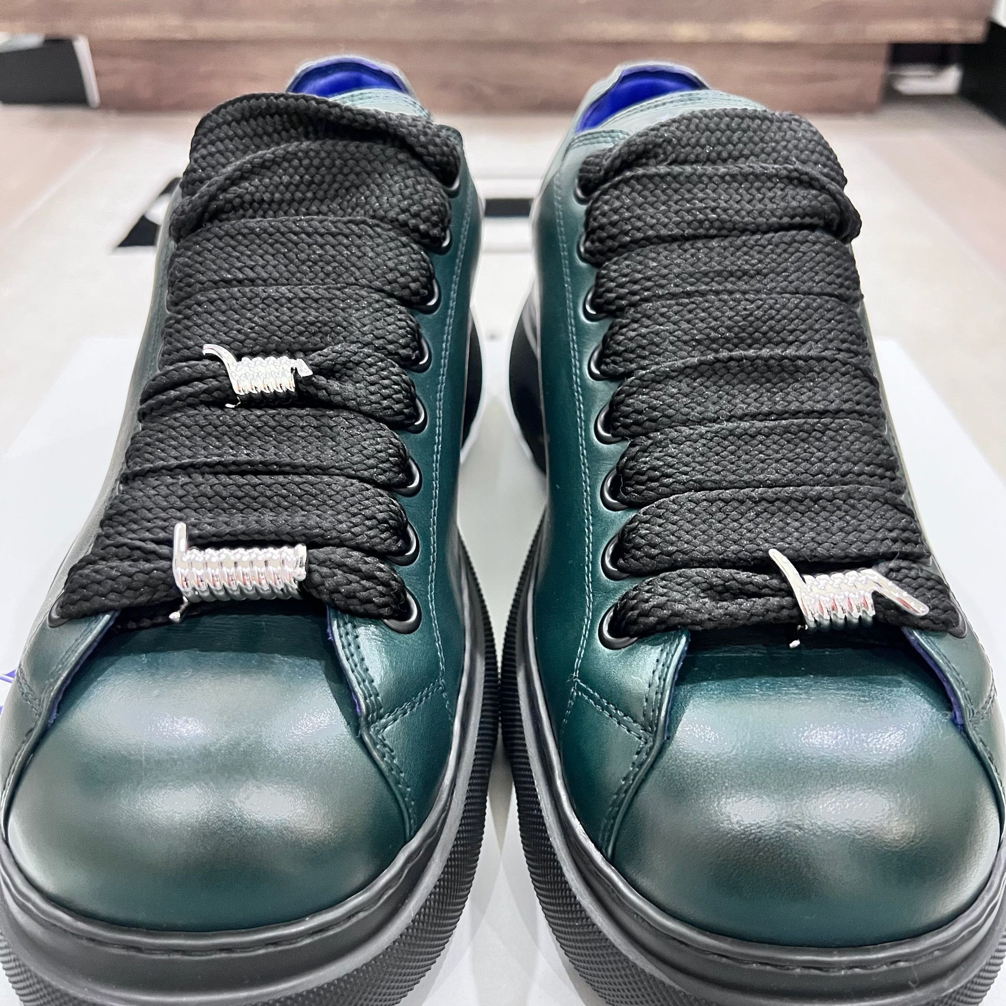 Burberry Burberry Green Leather Ranger Chunky Sole Sneakers Size US 10 / EU 43 - 2 Thumbnail