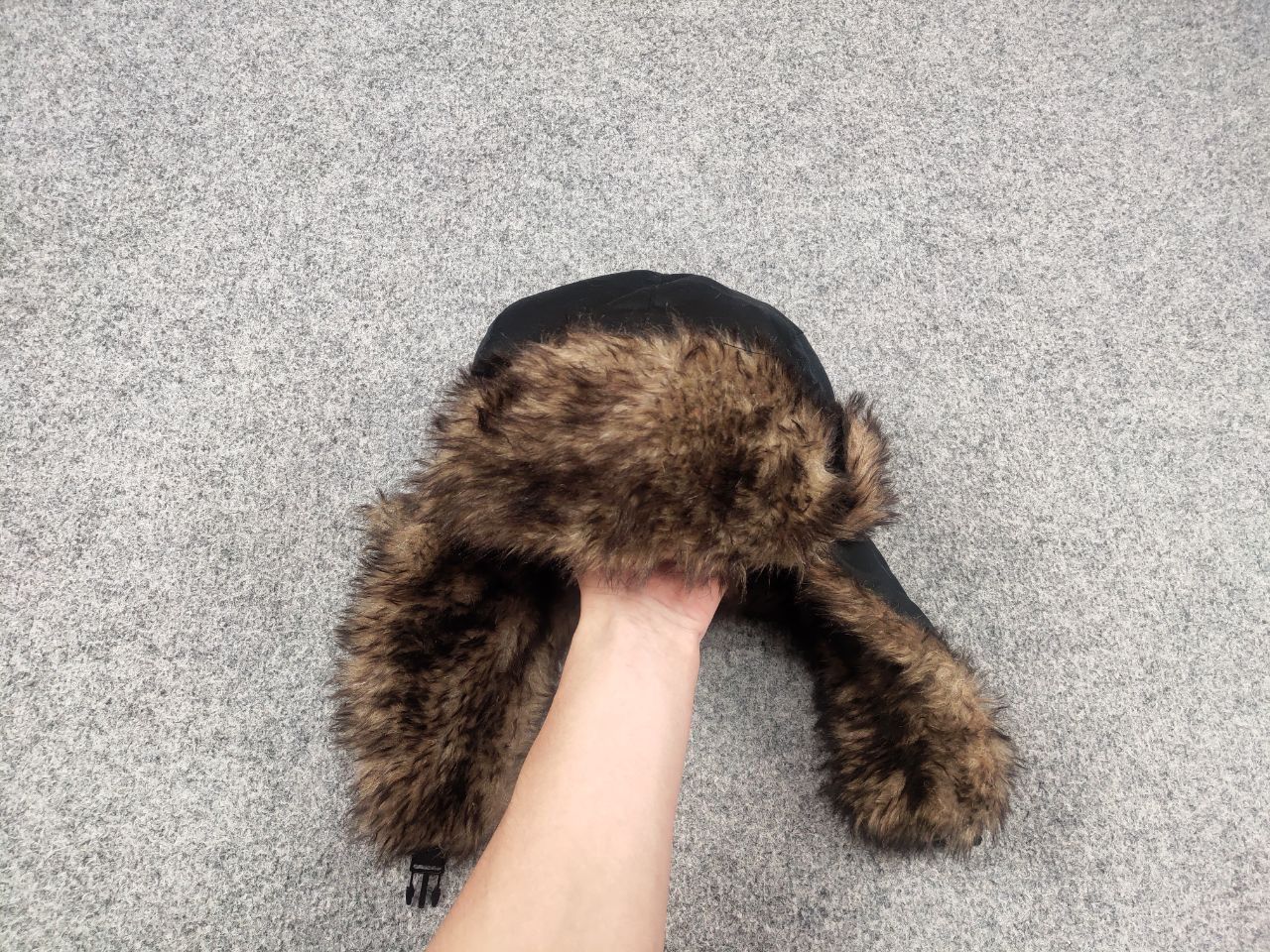 If Six Was Nine Vintage Y2K Fuzzy Fur Ushanka Hat Black faded l.g.b. Style Size ONE SIZE - 9 Thumbnail