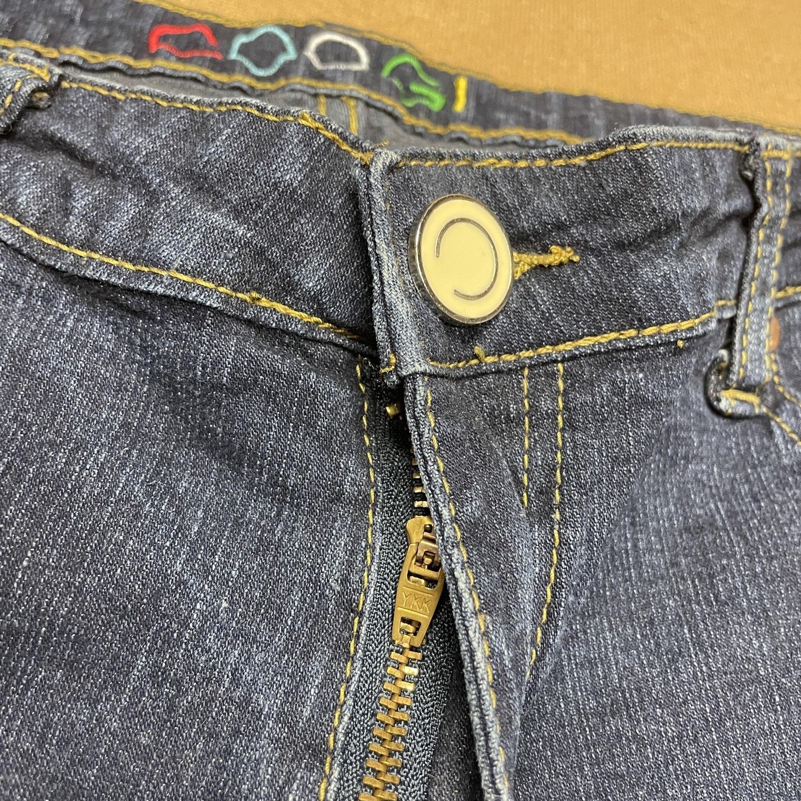 Coogi Coogi Jeans Womens 9/10 Dark Wash Embroidered Butterfly Size 30" / US 8 / IT 44 - 11 Thumbnail