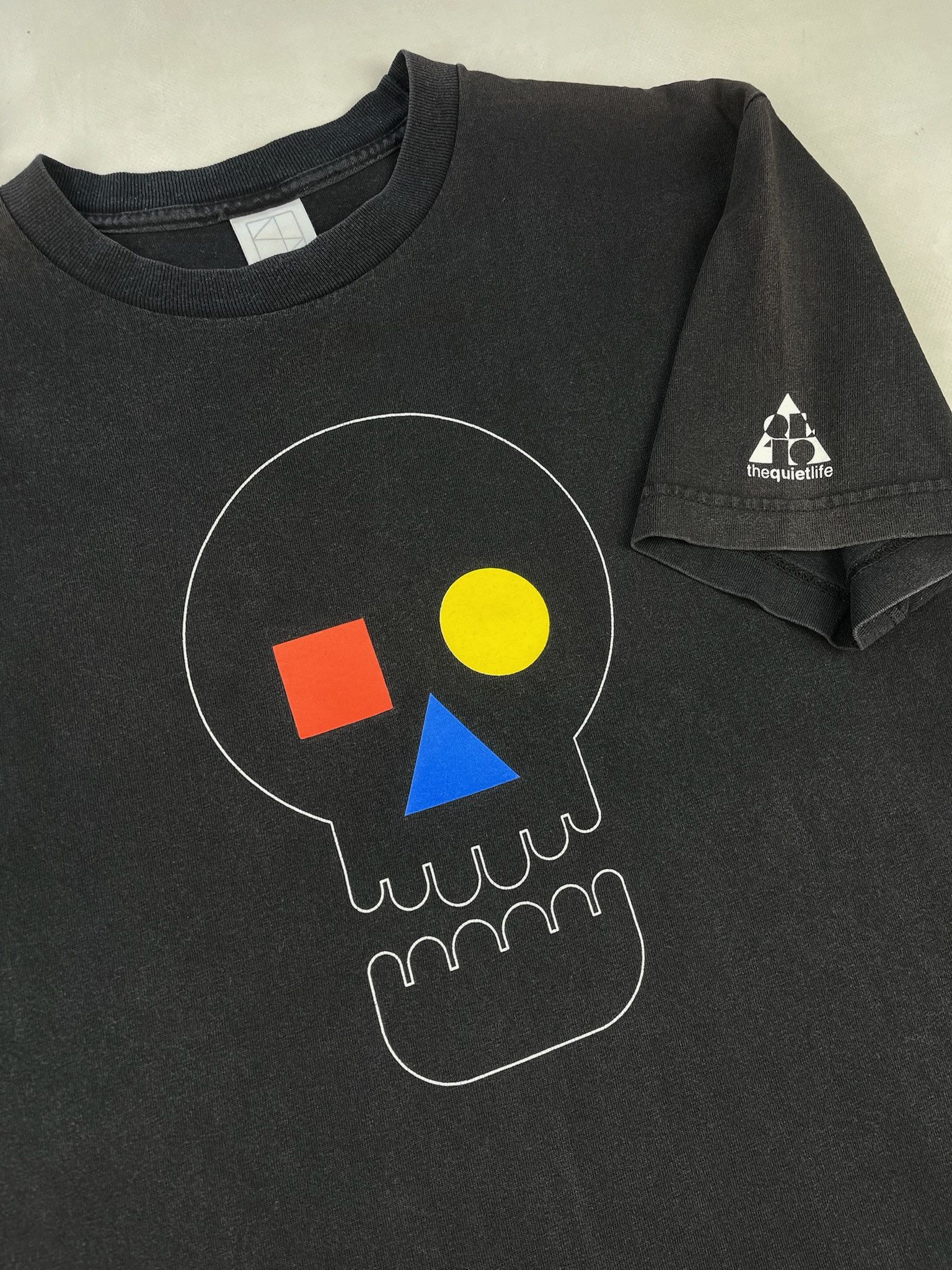 Vintage Vintage skull art tee Salvador dali pablo picasso mc Escher Size US M / EU 48-50 / 2 - 2 Thumbnail