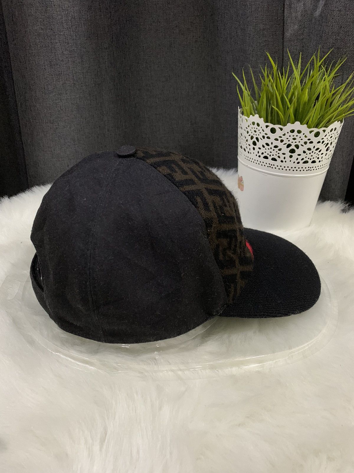 Fendi FENDI Caps FF Zucca Virgin Wool Size ONE SIZE - 4 Thumbnail