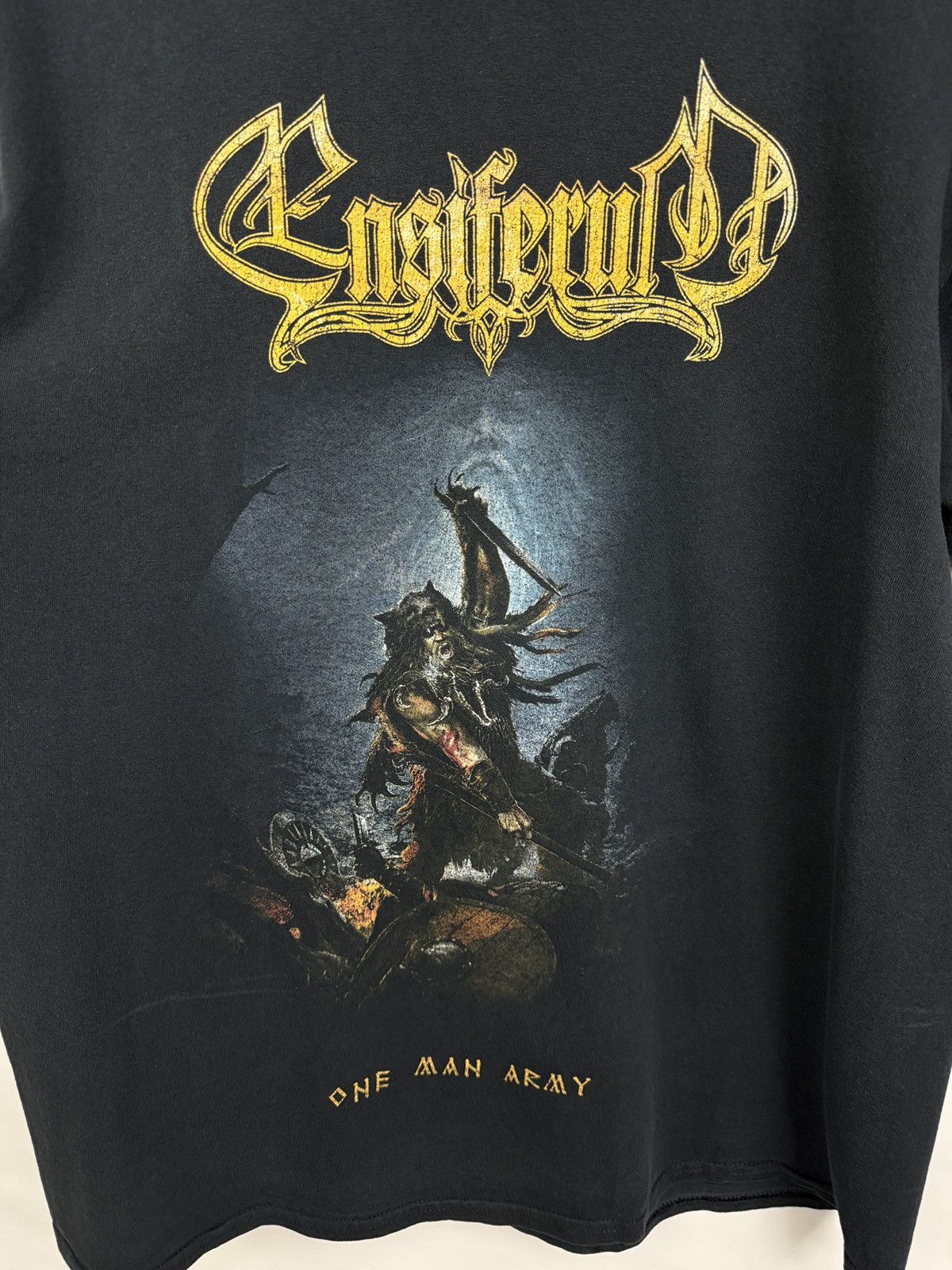Band Tees 🇫🇮 Vtg Ensiferum One Man Army Folk Metal Band T-shirt Finland Size US L / EU 52-54 / 3 - 3 Thumbnail