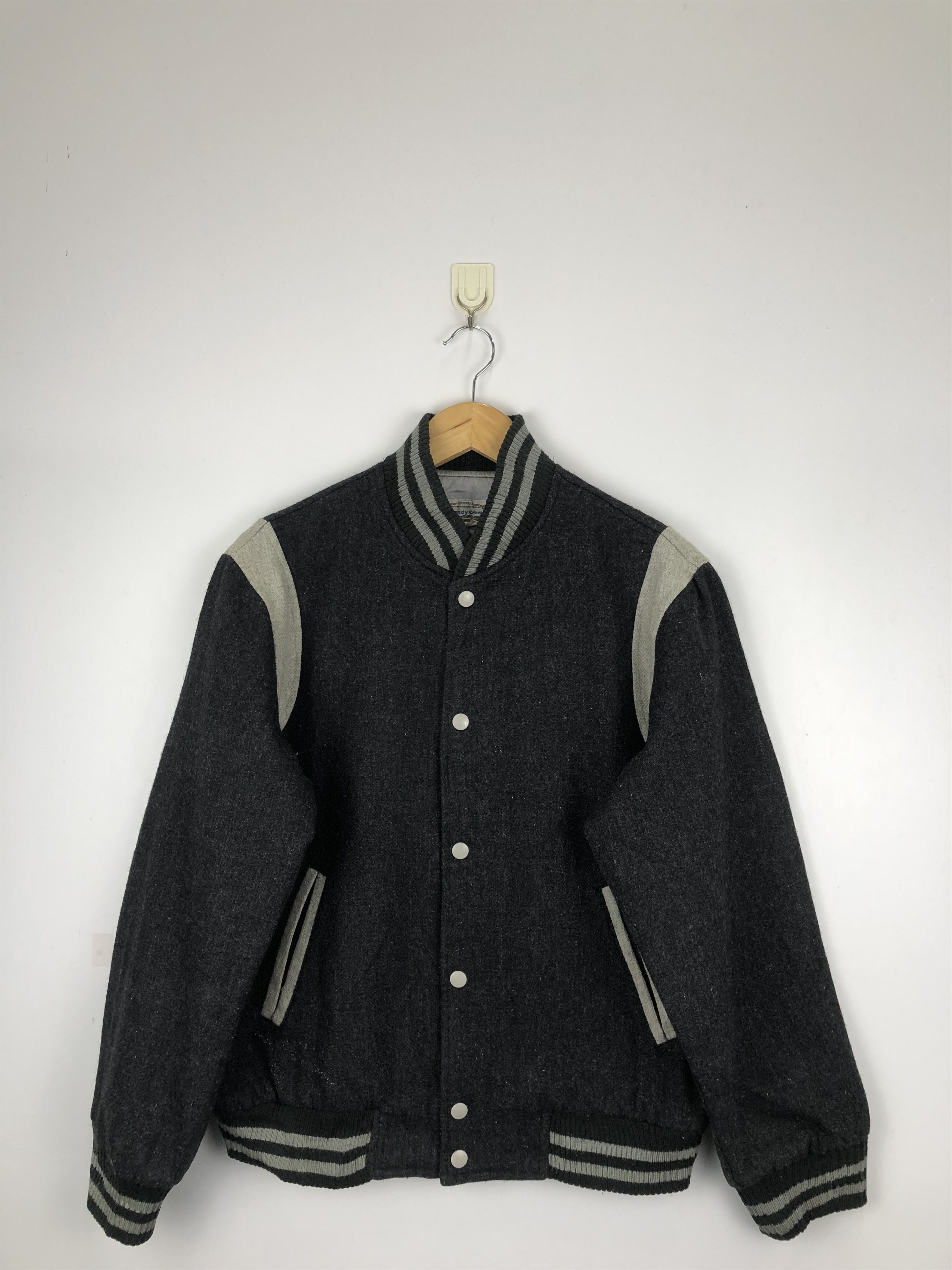 Japanese Brand Vintage 90s Japanese Brand Wool Varsity Jacket V0429 Size US L / EU 52-54 / 3 - 1 Thumbnail