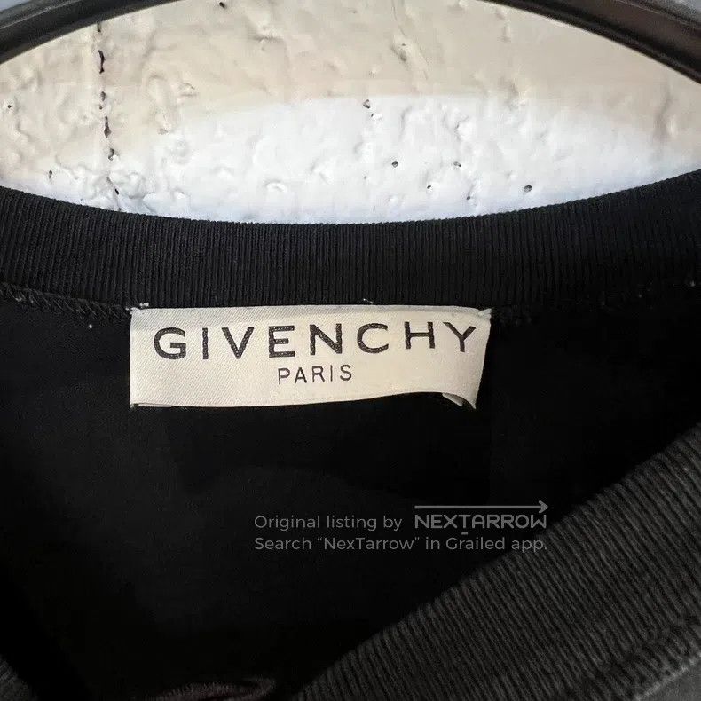 Givenchy Givenchy Black Short Sleeve T-Shirt, Size M, Front Pink Gr Size US M / EU 48-50 / 2 - 2 Thumbnail