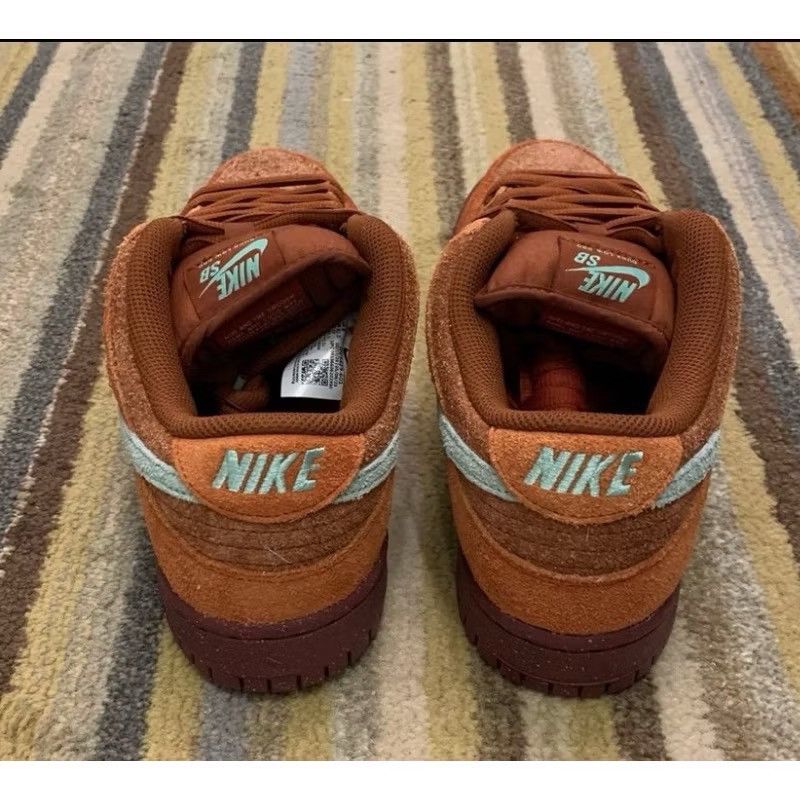 Nike Nike SB Dunk Low Pro PRM US9 Size US 9 / EU 42 - 5 Thumbnail