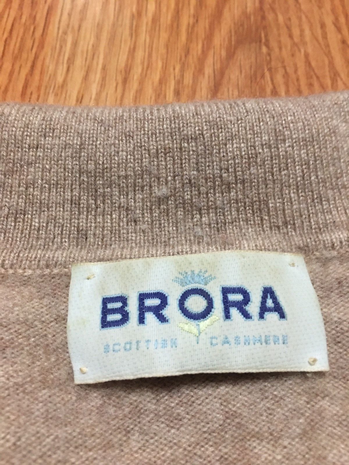 Designer BRORA Scottish Cashmere Beige Jumper Sweater Size S / US 4 / IT 40 - 7 Thumbnail
