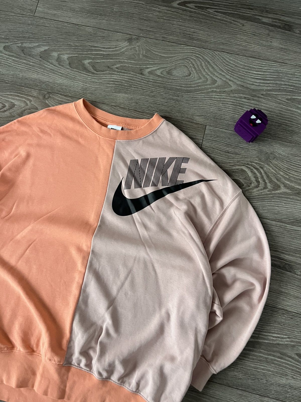 Nike Nike Big Logo Oversize Streetwear Crew Neck Sweatshirt Size US S / EU 44-46 / 1 - 5 Thumbnail