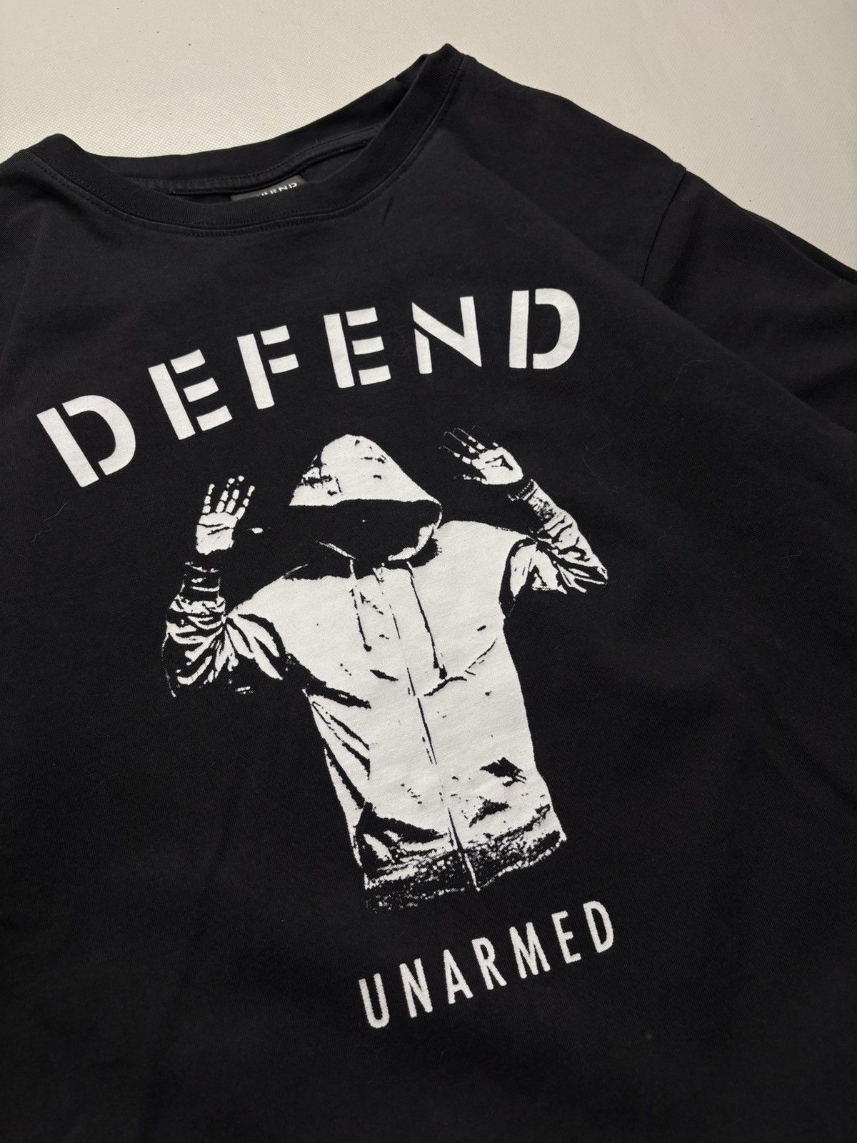 DEFEND PARIS Defend Paris Big Logo T-shirt Size US L / EU 52-54 / 3 - 2 Thumbnail