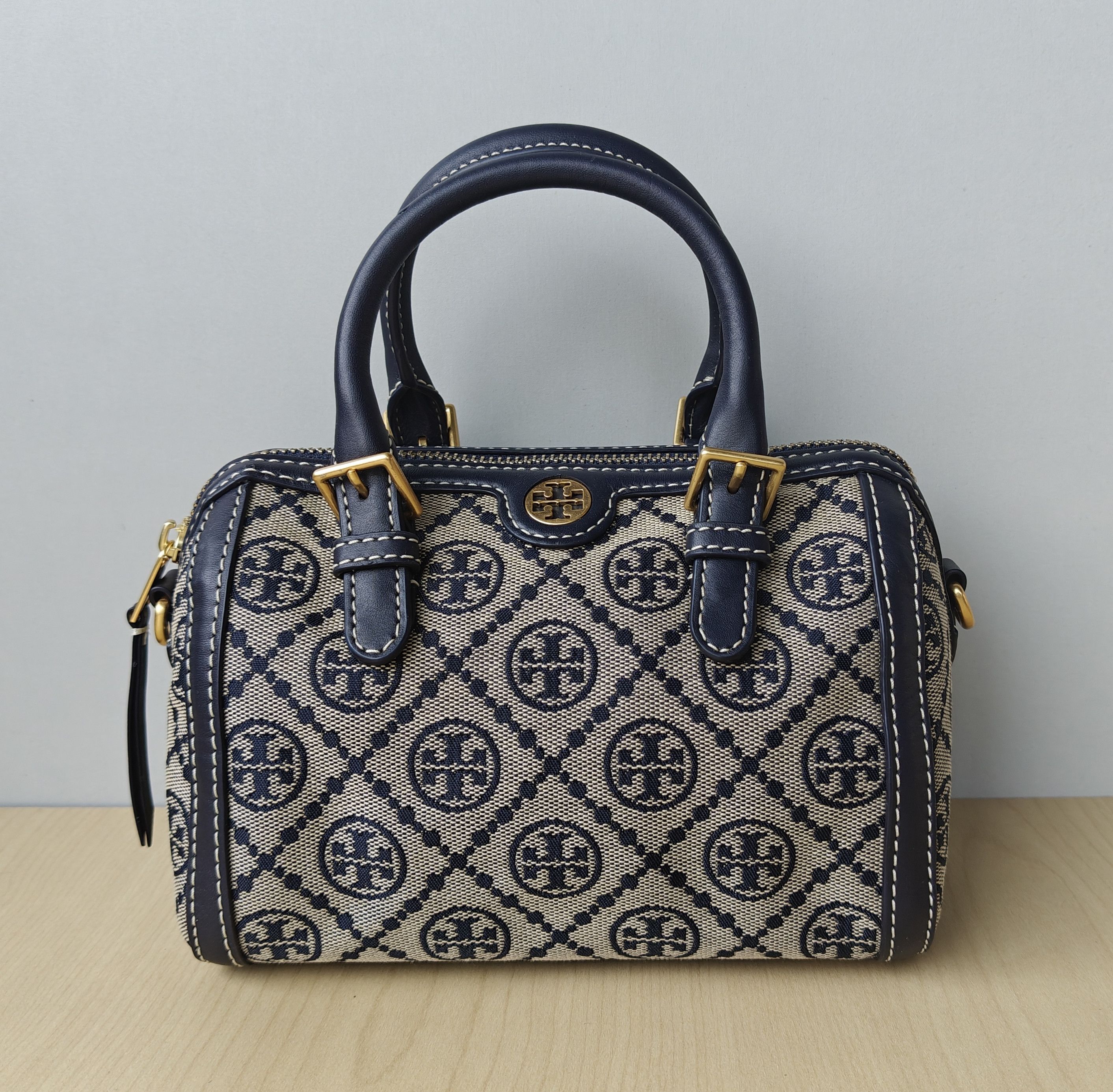 Tory Burch T Monogram Jacquard Mini Barrel bag Free Shipping VATP/6177 Size ONE SIZE - 2 Thumbnail