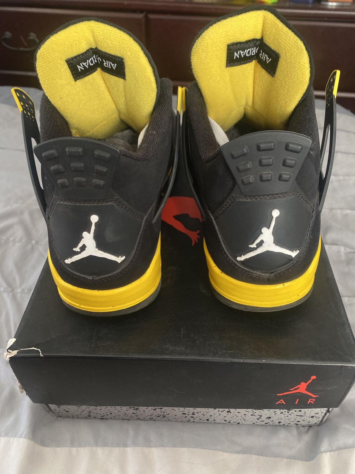 Jordan Brand Air Jordan Retro 4 “Thunder” Size US 10 / EU 43 - 4 Thumbnail