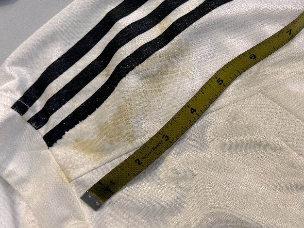 UEFA Real Madrid Zidane 2004/2005 Size US XL / EU 56 / 4 - 6 Thumbnail