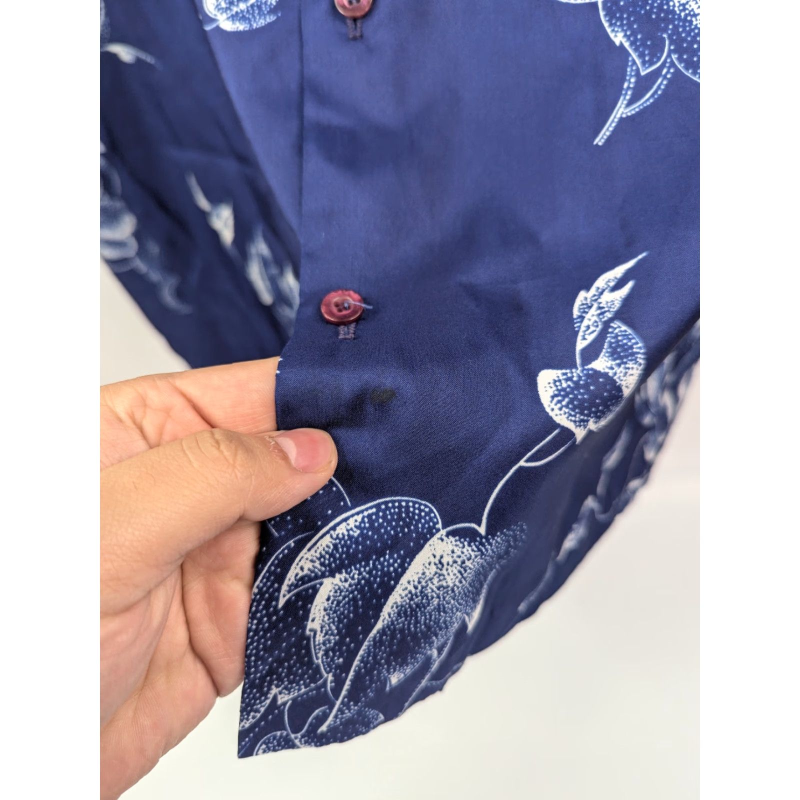 Vintage **VINTAGE TRM Hawaiian Blue XL Shirt Men’s Floral Polyester USA** User: Vintage TRM Hawaiian Blue XL Shirt Men’s Floral Polyester USA Size US XL / EU 56 / 4 - 4 Thumbnail