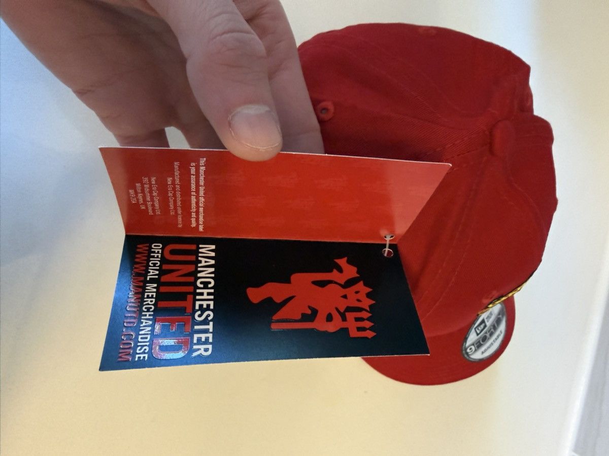 New Era Manchester United Hat Size ONE SIZE - 7 Thumbnail