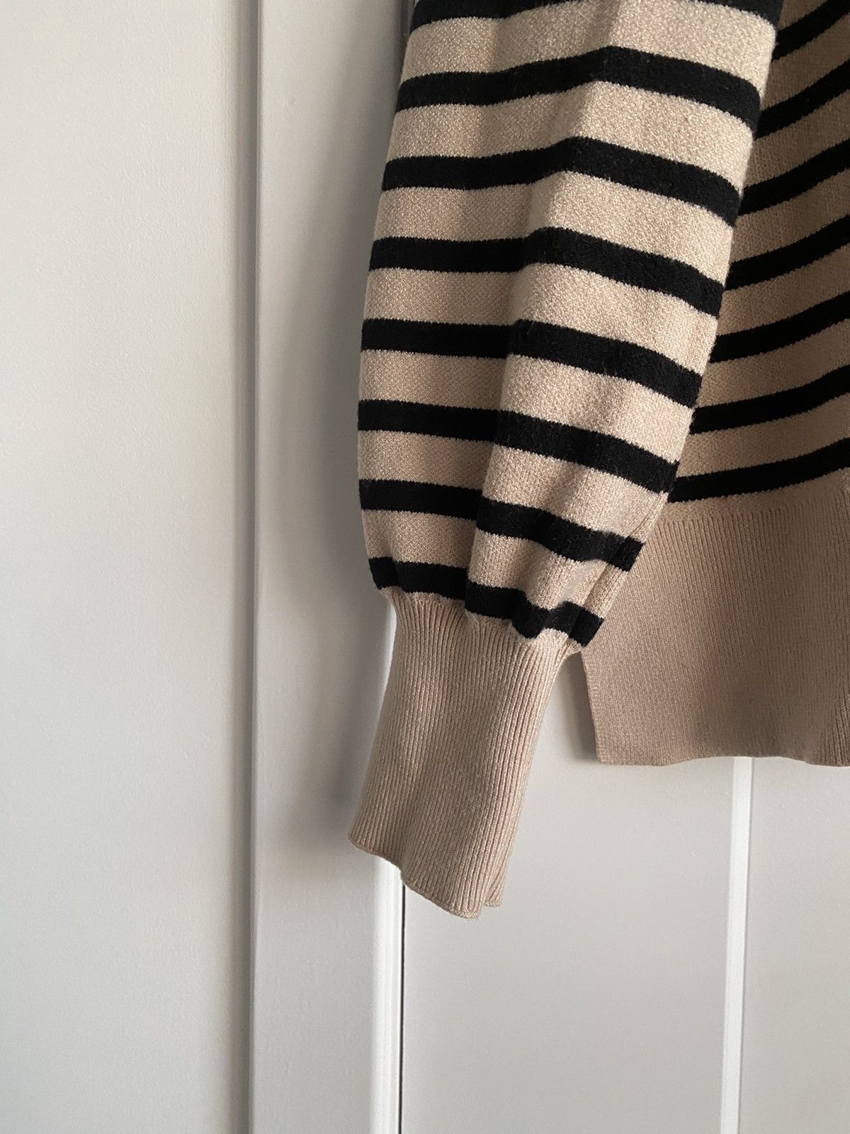 Other Etcyy new crew neck beige and black stripes sweater size XL Size XL / US 12-14 / IT 48-50 - 5 Thumbnail