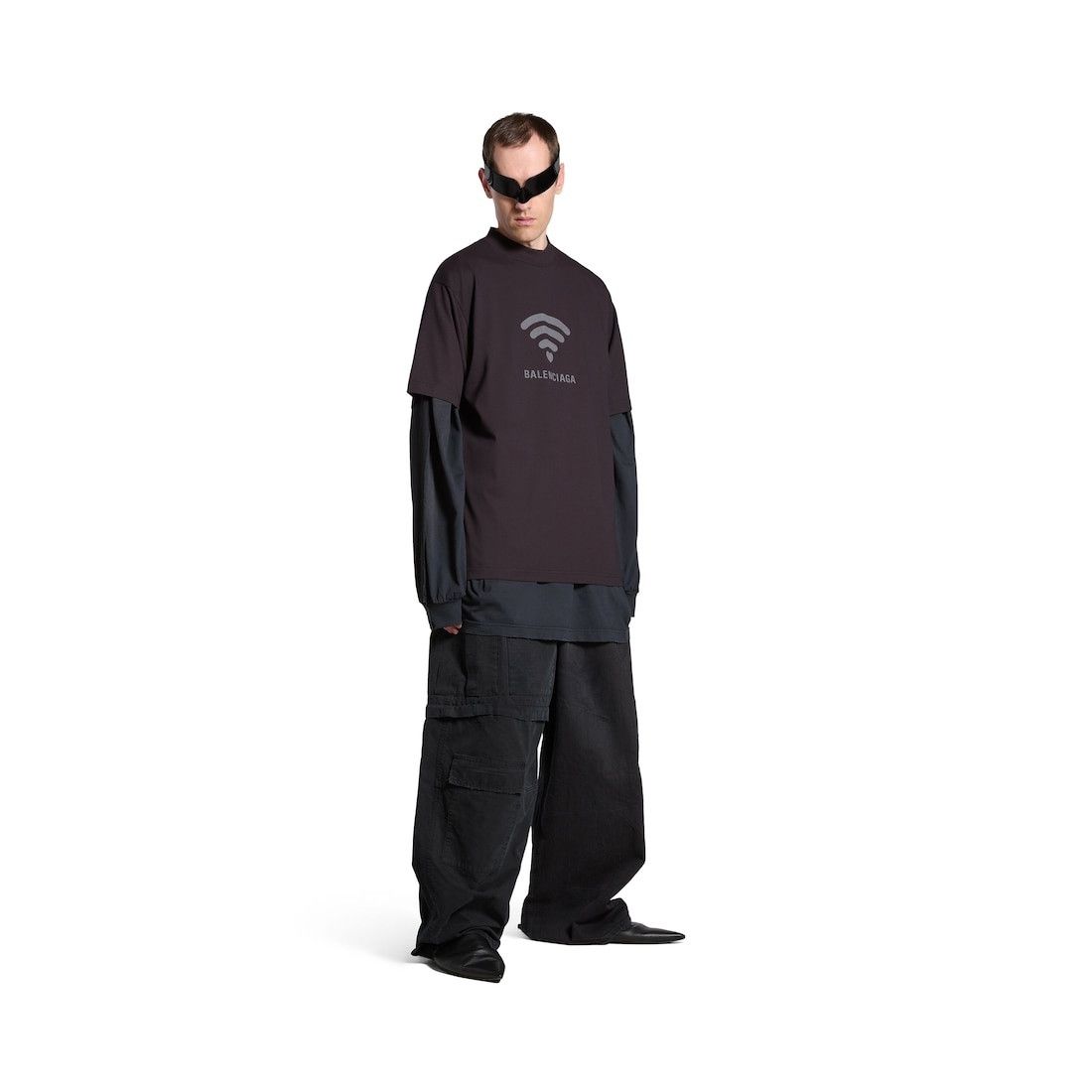 o1w1db10725 Lo_ve T-Shirt Medium Fit in Black