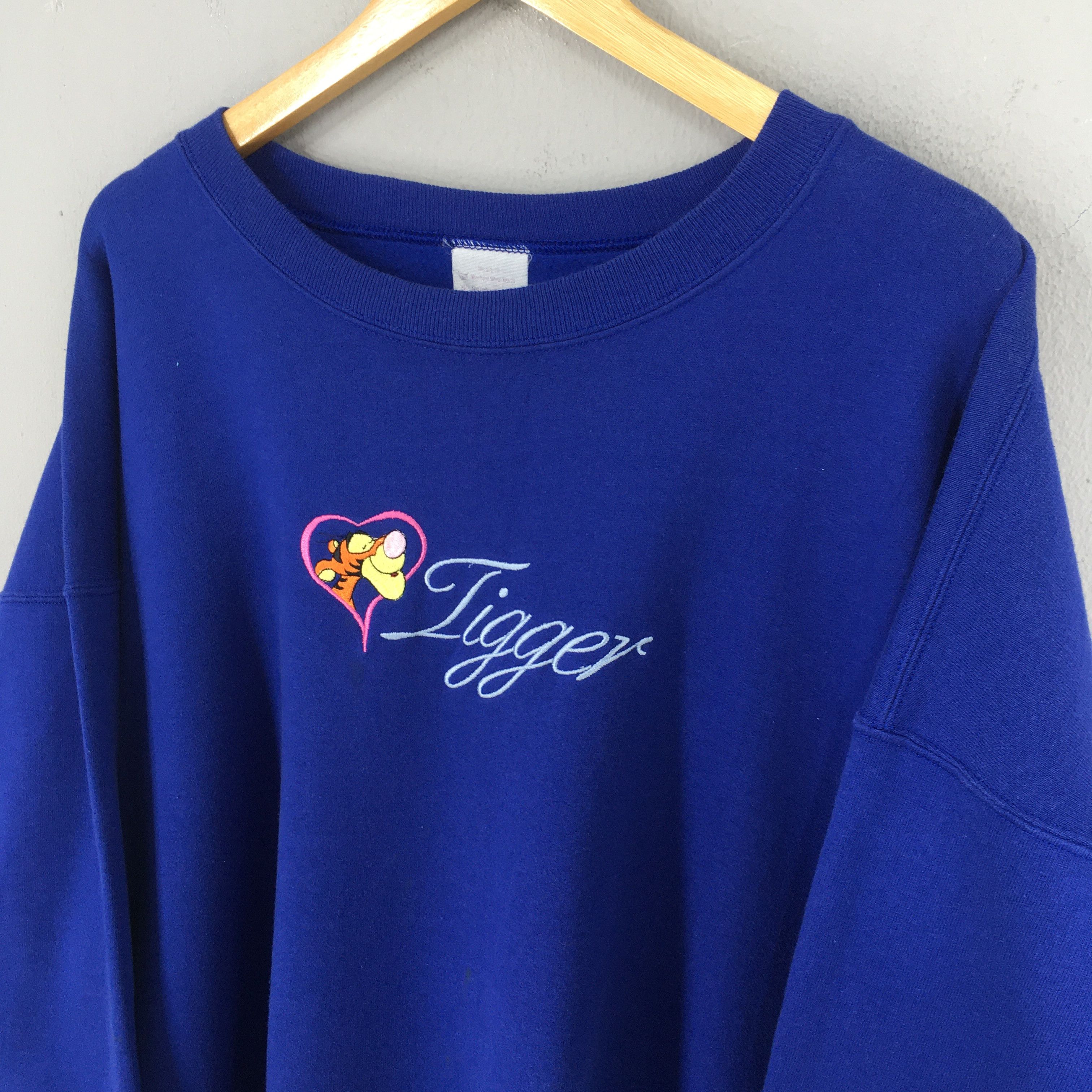 Disney Vintage Tigger Disney Blue Sweatshirt 2XLarge Size US XXL / EU 58 / 5 - 3 Thumbnail