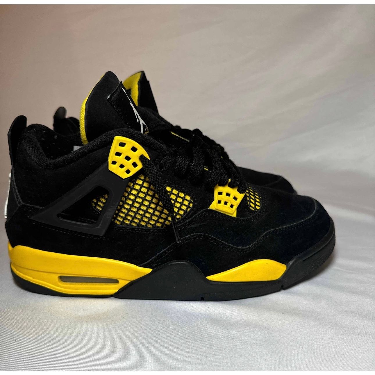 Jordan Brand × Nike Size 8 - Nike Air Jordan 4 Retro Thunder 2023 Men's Shoes Size US 8 / EU 41 - 1 Thumbnail