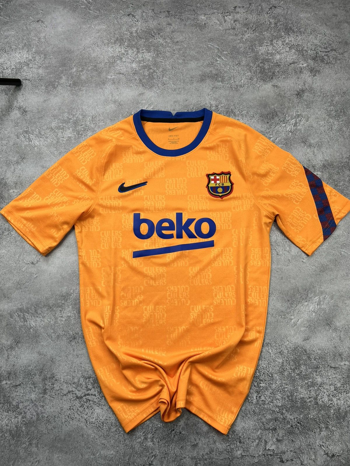 Nike Nike Barcelona Culers Pre Match Jersey Soccer Football Size US S / EU 44-46 / 1 - 1 Thumbnail
