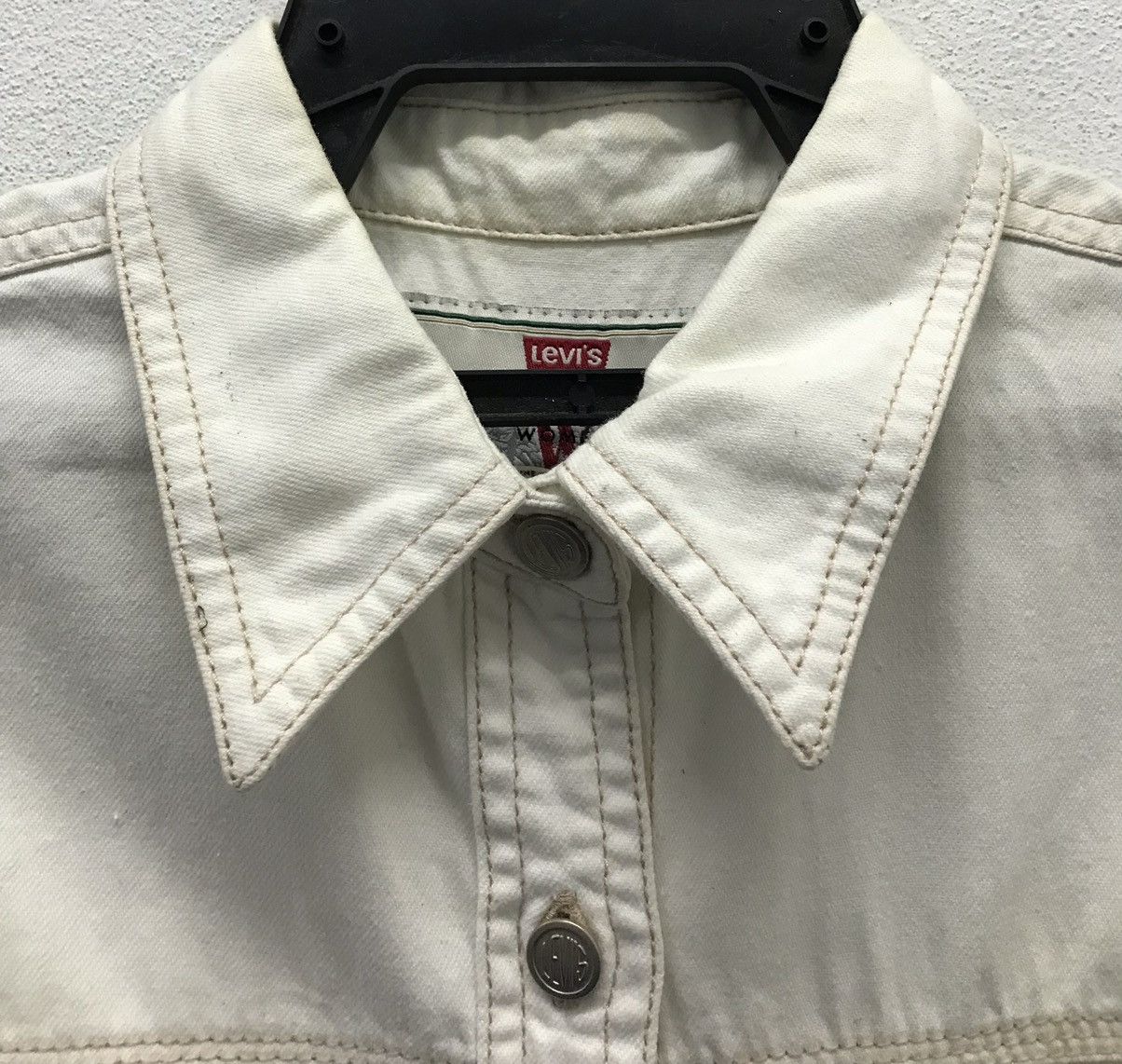 Levi's × Vintage Vintage Levi’s Jeans For Women Sleeveless Jacket Size US M / EU 48-50 / 2 - 3 Thumbnail