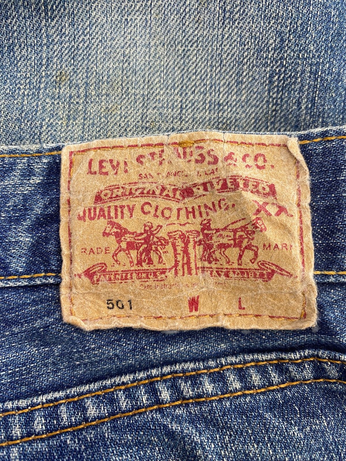 Levi's Vintage Levi’s 501 Faded Blue Wash Style Straight Cut Jeans Size US 30 / EU 46 - 10 Thumbnail
