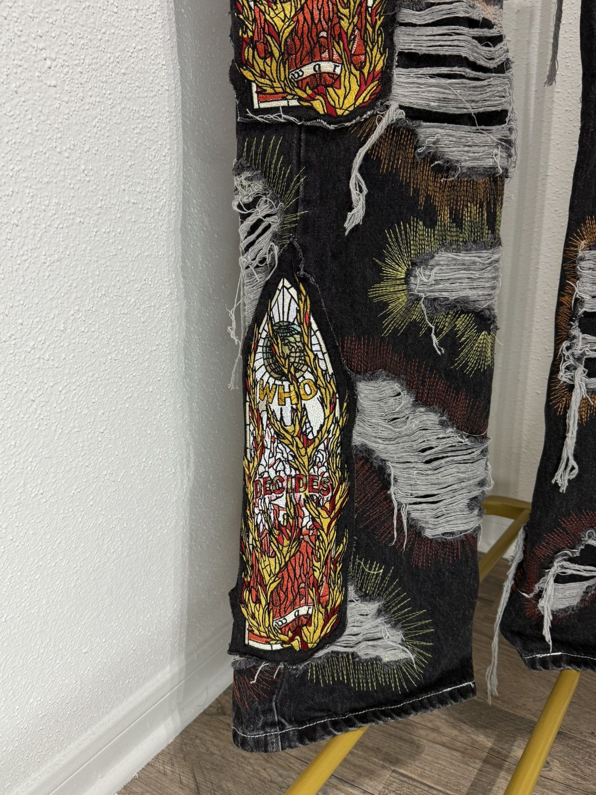 Who Decides War Who Decides War All Over Embroidery Denim size 38 Size US 38 / EU 54 - 3 Thumbnail