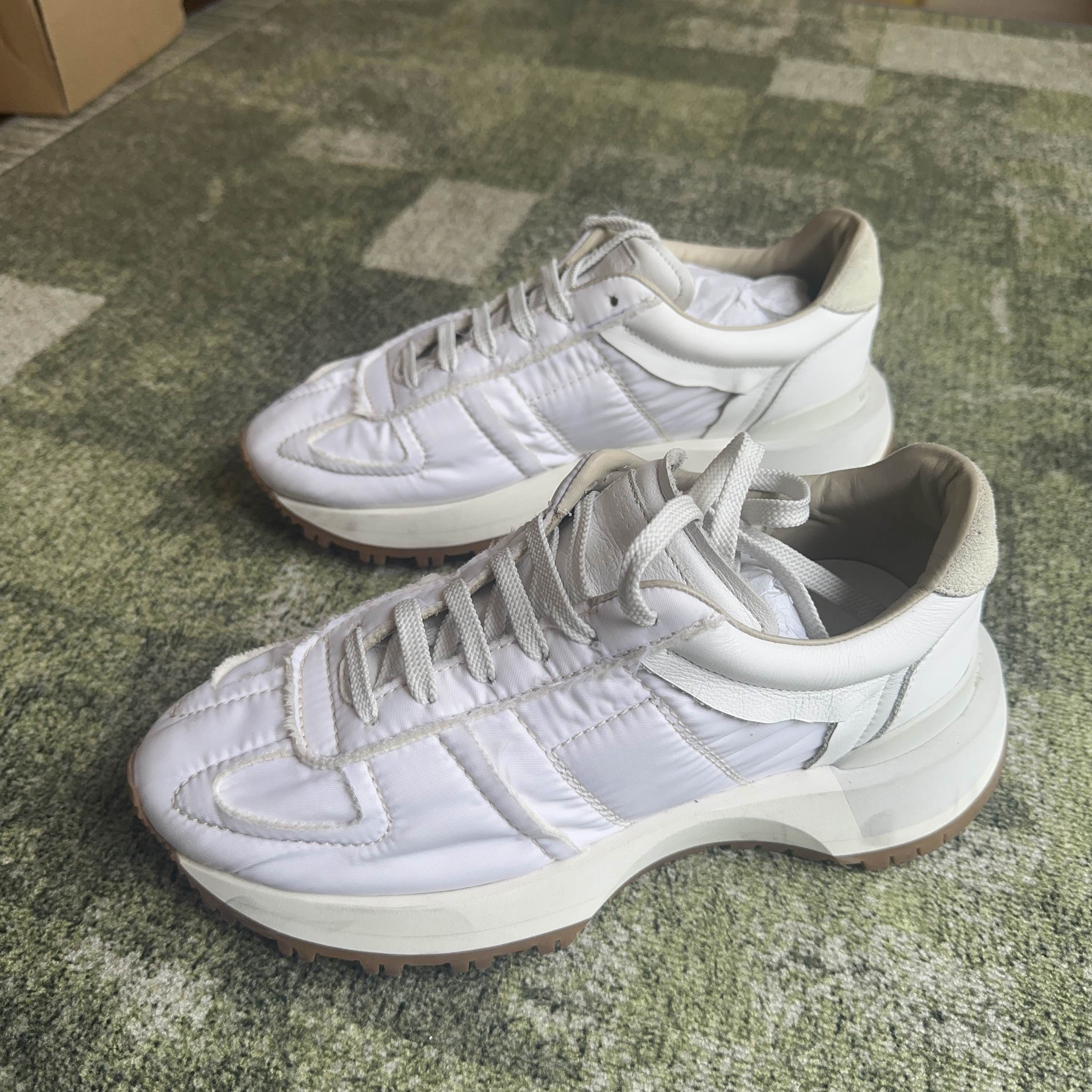 Maison Margiela Maison Margiela Runner Low-Top Sneakers Size 38 Size US 8 / IT 38 - 1 Thumbnail