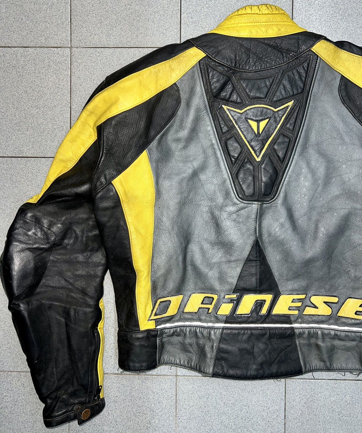 Dainese Vintage Dainese Motorsport Leather Jacket Size US L / EU 52-54 / 3 - 14 Thumbnail