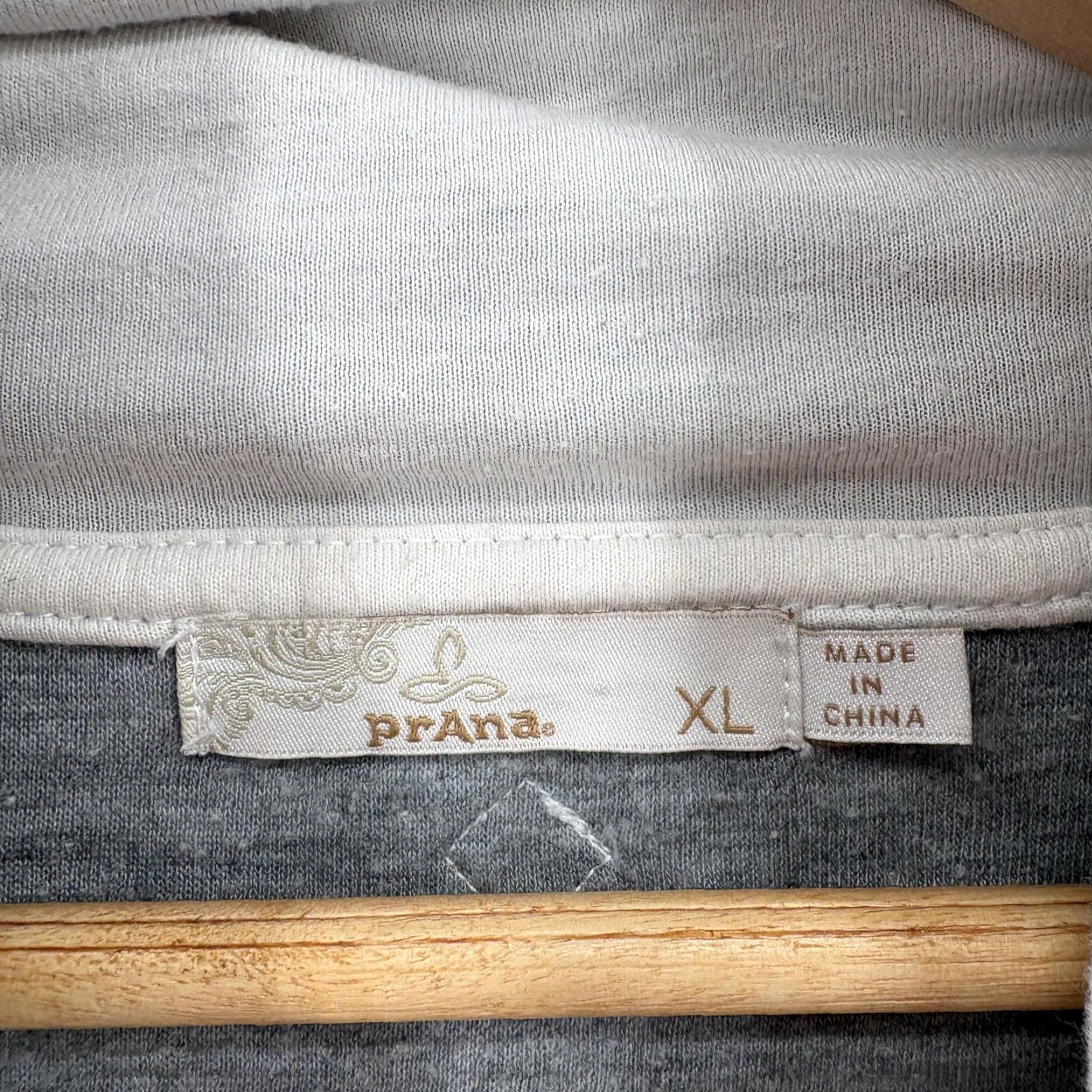 Prana prAna Gotu Pullover Sweatshirt Womens XL Gray Cowl Neck Geometric Organic Cotton Size XL / US 12-14 / IT 48-50 - 4 Thumbnail