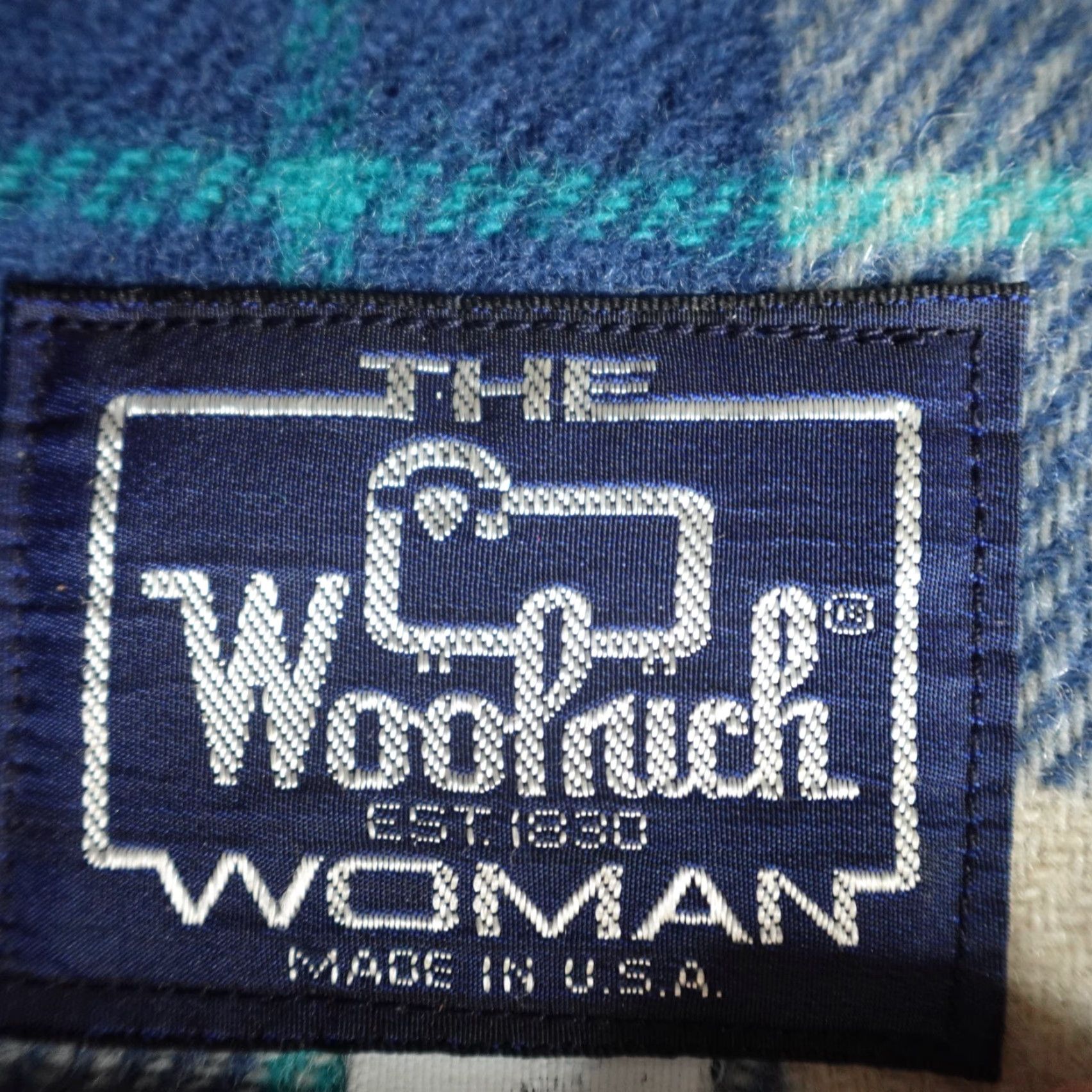 Vintage VINTAGE Woolrich Jacket Parka Womens Blue L Parka Wool Coyote Fur Made in USA Full Zip Hooded Mid-Length Wool Blend Cotton Blend Blue Ladies M/L? Size L / US 10 / IT 46 - 2 Thumbnail