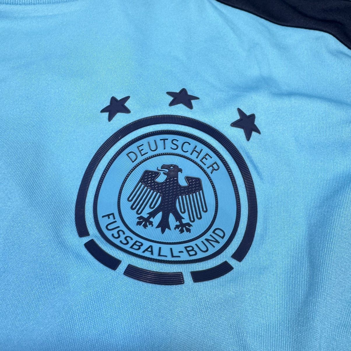 Sports Specialties Germany 11/12 goalkeeper gk shirt #1 Neuer Size US XL / EU 56 / 4 - 5 Thumbnail