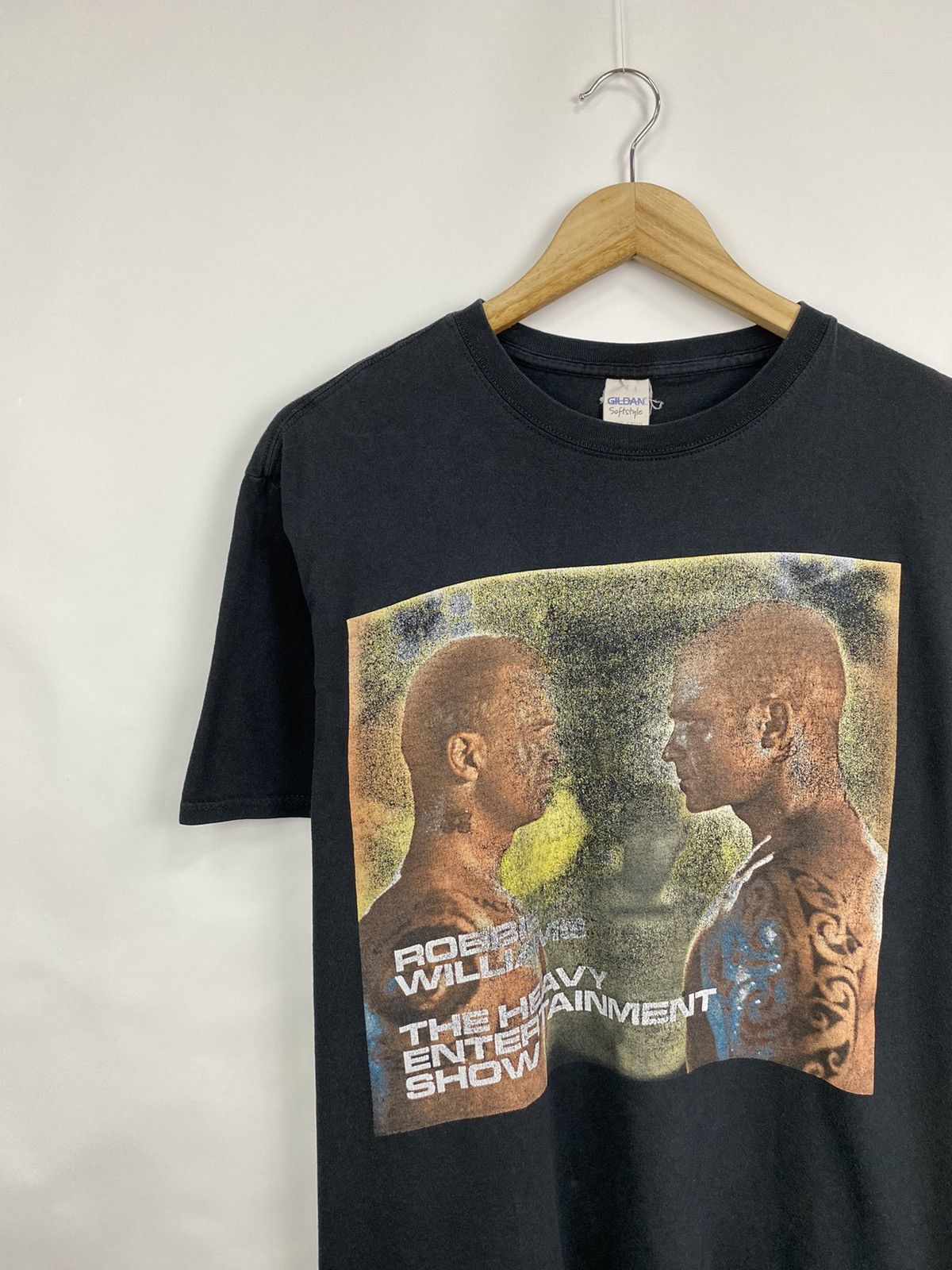 Gildan Vintage 2017 Robbie Williams T-Shirt Rare Retro Y2K Size US L / EU 52-54 / 3 - 2 Thumbnail