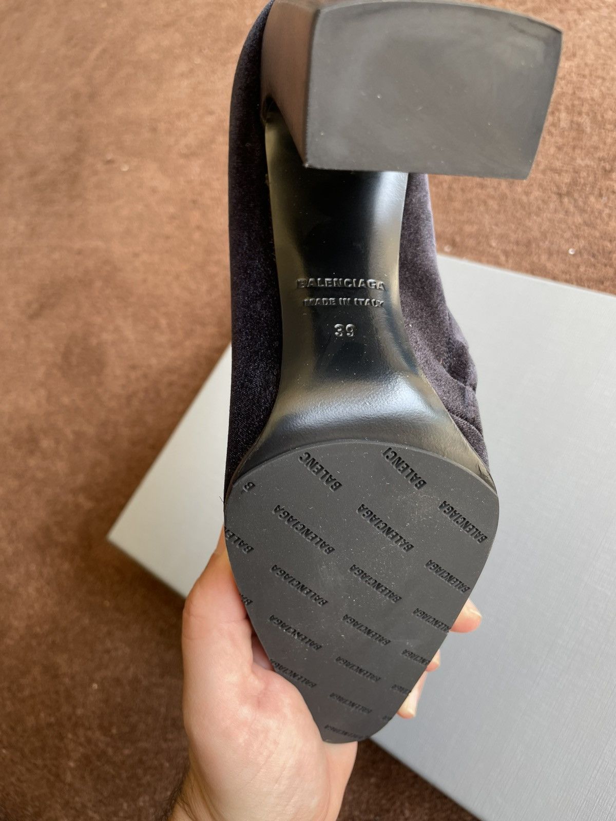 Balenciaga Balenciaga Velvet Heeled boots Size US 8 / IT 38 - 3 Thumbnail