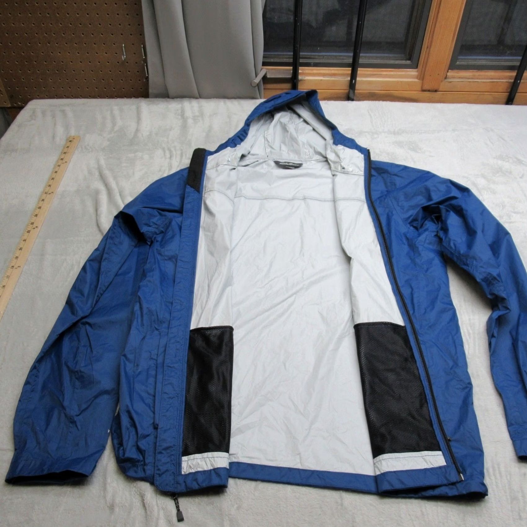 Eddie Bauer Eddie Bauer Mens Jacket Large Tall Blue Hood Light Pack Water Resistant Pockets Size US L / EU 52-54 / 3 - 4 Thumbnail