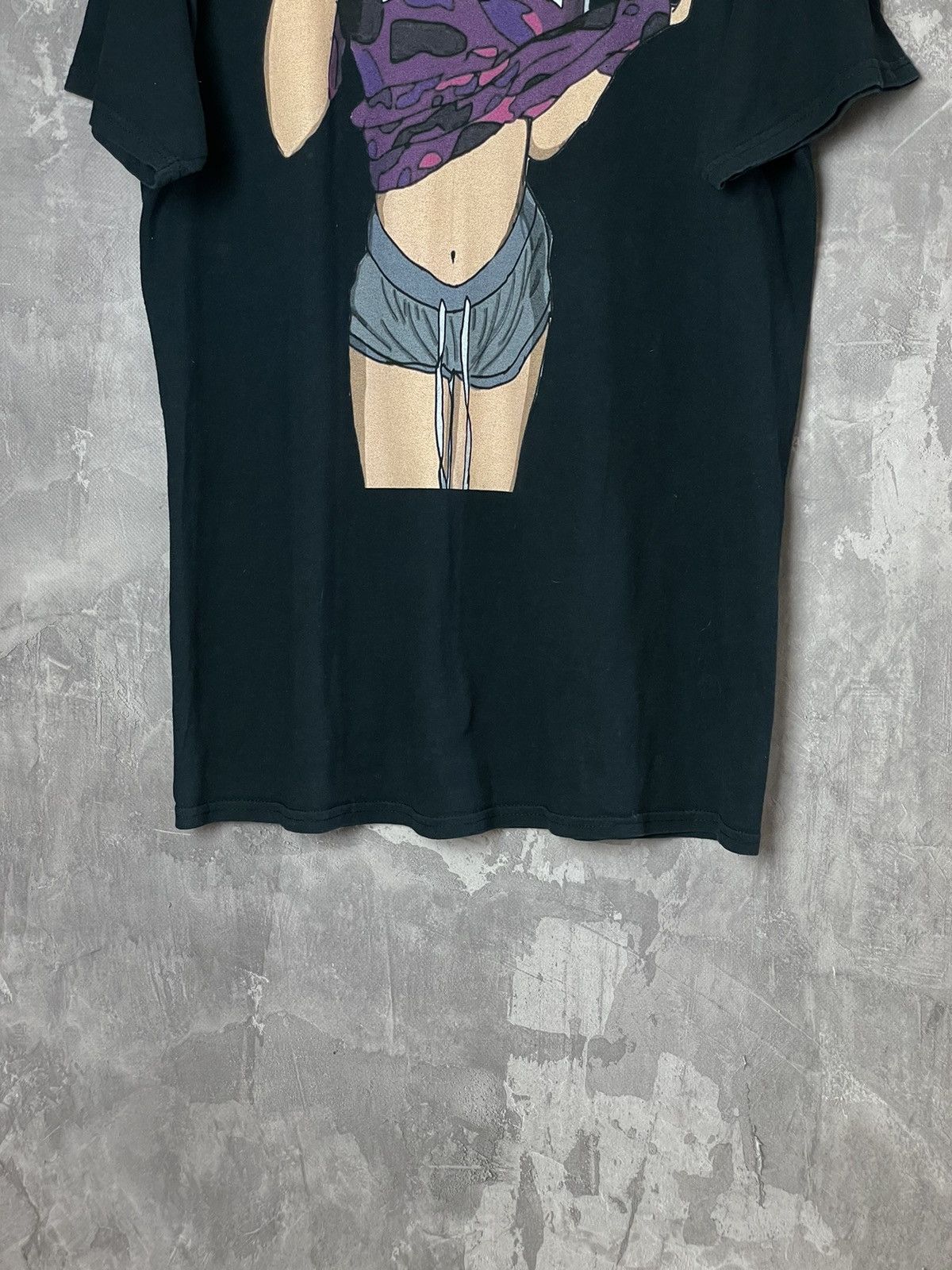 Vintage Humor y2k hype Vintage Girl 2017s t shirt Size US M / EU 48-50 / 2 - 5 Thumbnail