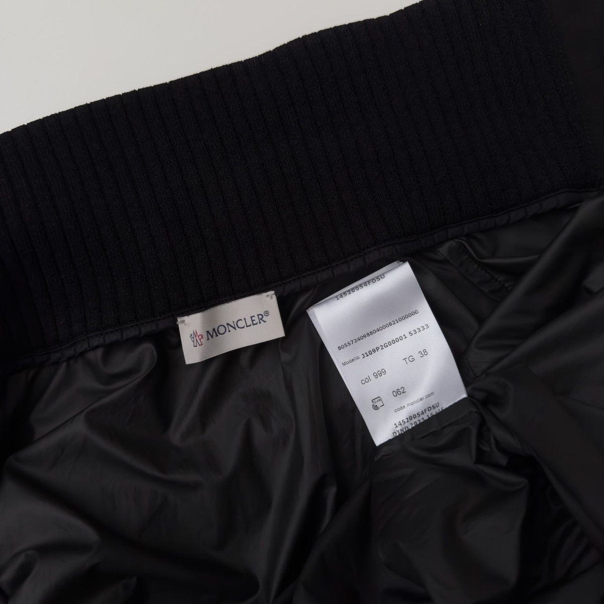 Moncler Moncler Nylon Hybrid Dress In Black Size XS / US 0-2 / IT 36-38 - 15 Thumbnail