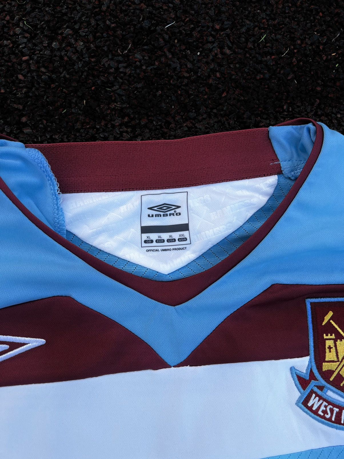 Umbro Umbro West Ham United 2008 Jersey Long sleeve Size US XL / EU 56 / 4 - 10 Thumbnail