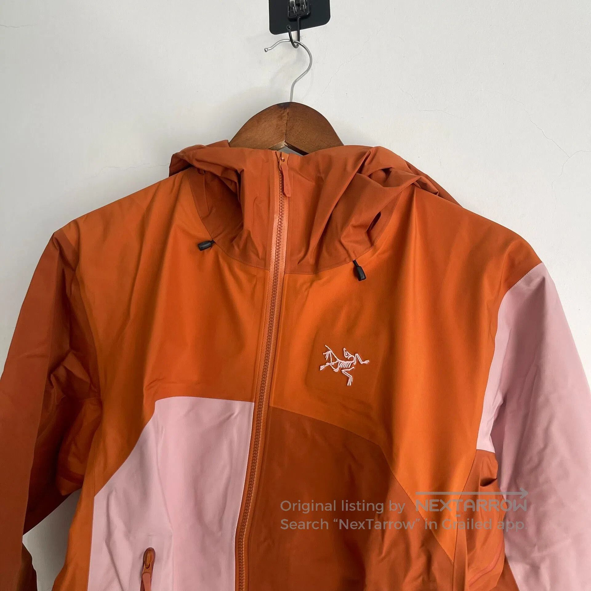 Arc'teryx Arcteryx Women's BETA Lightweight Jacket. Size M / US 6-8 / IT 42-44 - 5 Thumbnail