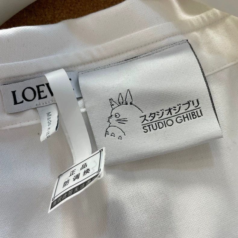Loewe LOEWE size50 White shirt Size US M / EU 48-50 / 2 - 4 Thumbnail