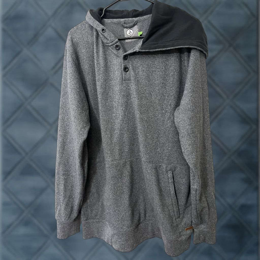 Volcom Volcom Hoodie Sweatshirt Mens L Gray Pullover Classic Fit 3 Button Hoodie Pockets Skateboarding Casual Sports Pullover Mens L Gray Size US L / EU 52-54 / 3 - 1 Thumbnail