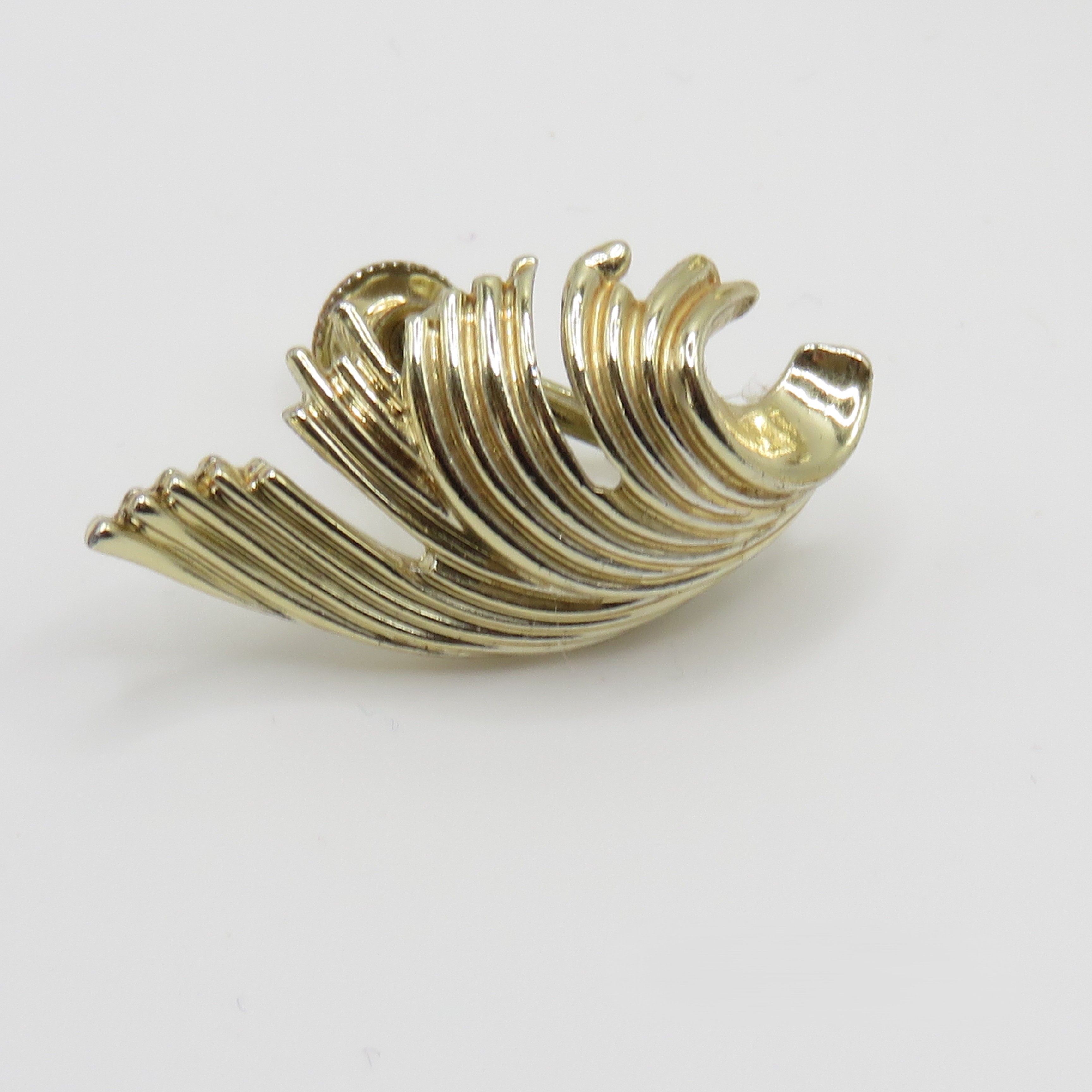 Other Vintage Lisner leaf clip on earrings and brooche set Size ONE SIZE - 4 Thumbnail