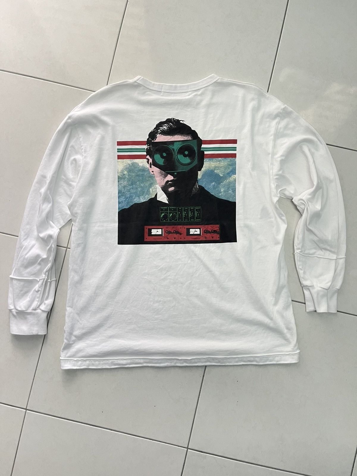 GU × Undercover VINTAGE GU X UNDERCOVER JAPANESE BRAND GRAPHIC TEE VERY RARE Size US M / EU 48-50 / 2 - 1 Thumbnail