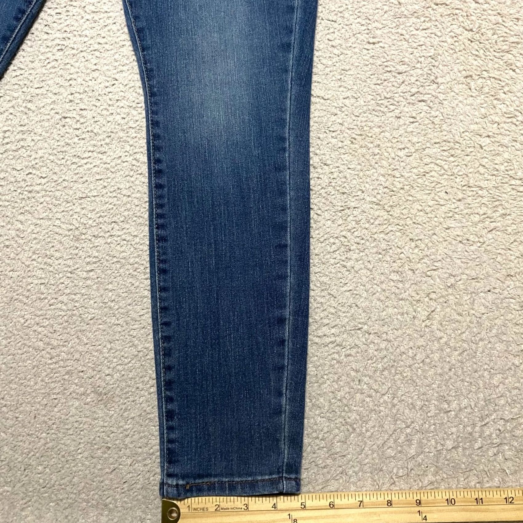 Levi's Levi's Jeans Signature Womens Jeans 16 Blue Denim Medium Wash High Rise Skinny Leg Stretch 5-Pocket Womens Size 38" / US 16 / IT 52 - 5 Thumbnail