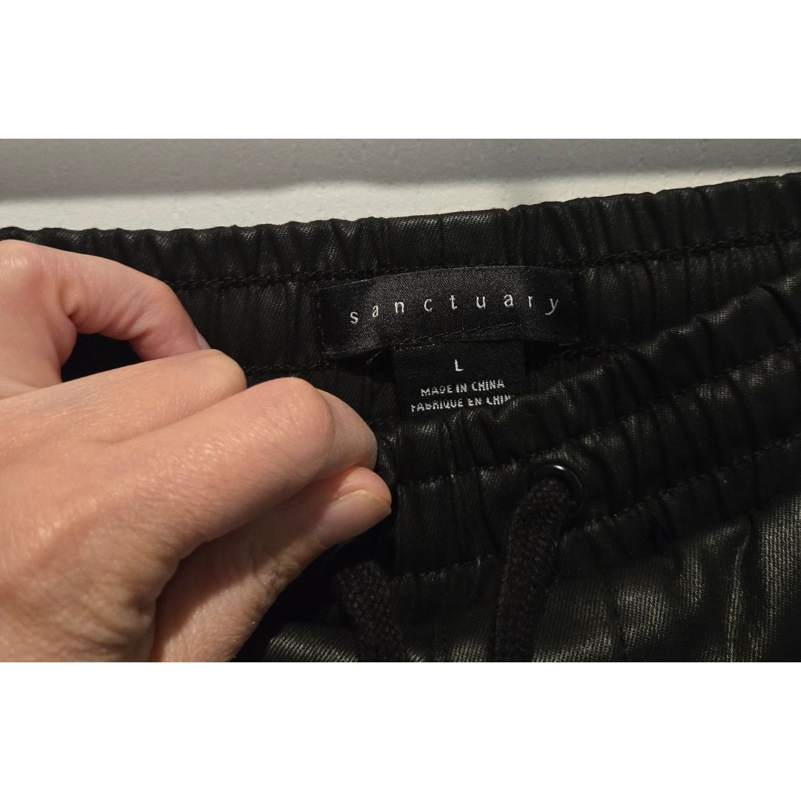 Sanctuary Sanctuary faux leather casual pant with drawstring waist L Size 30" / US 8 / IT 44 - 3 Thumbnail