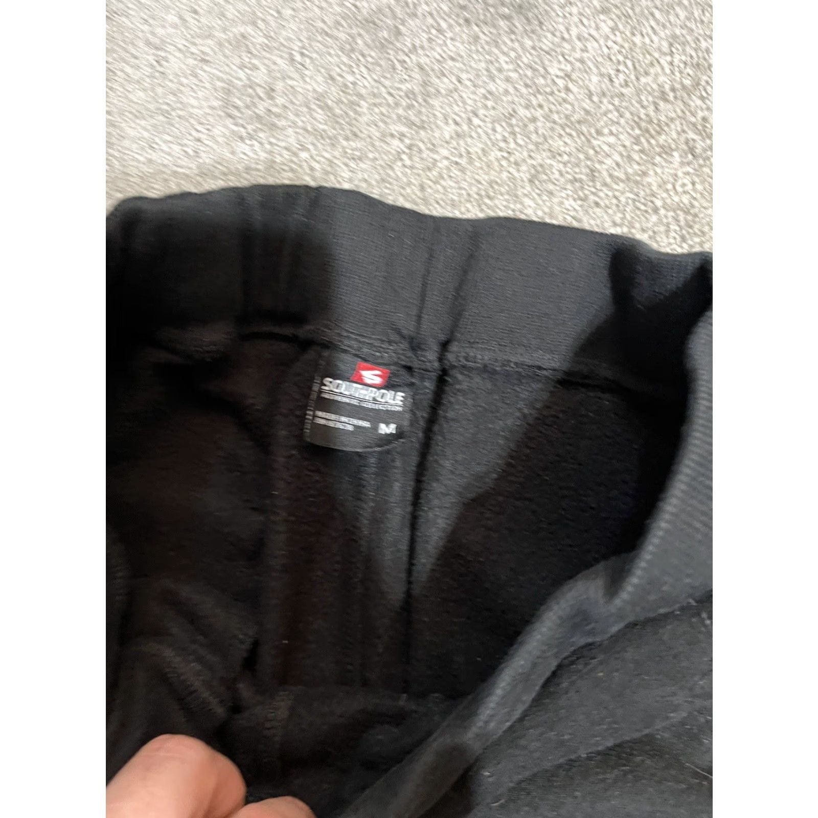 Southpole VINTAGE South Pole Sweatpants Pants Men M Black 100% Polyester Joggers Athletic Activewear Southpole Mens Vintage Sweatpants M Black Size US 31 - 5 Thumbnail