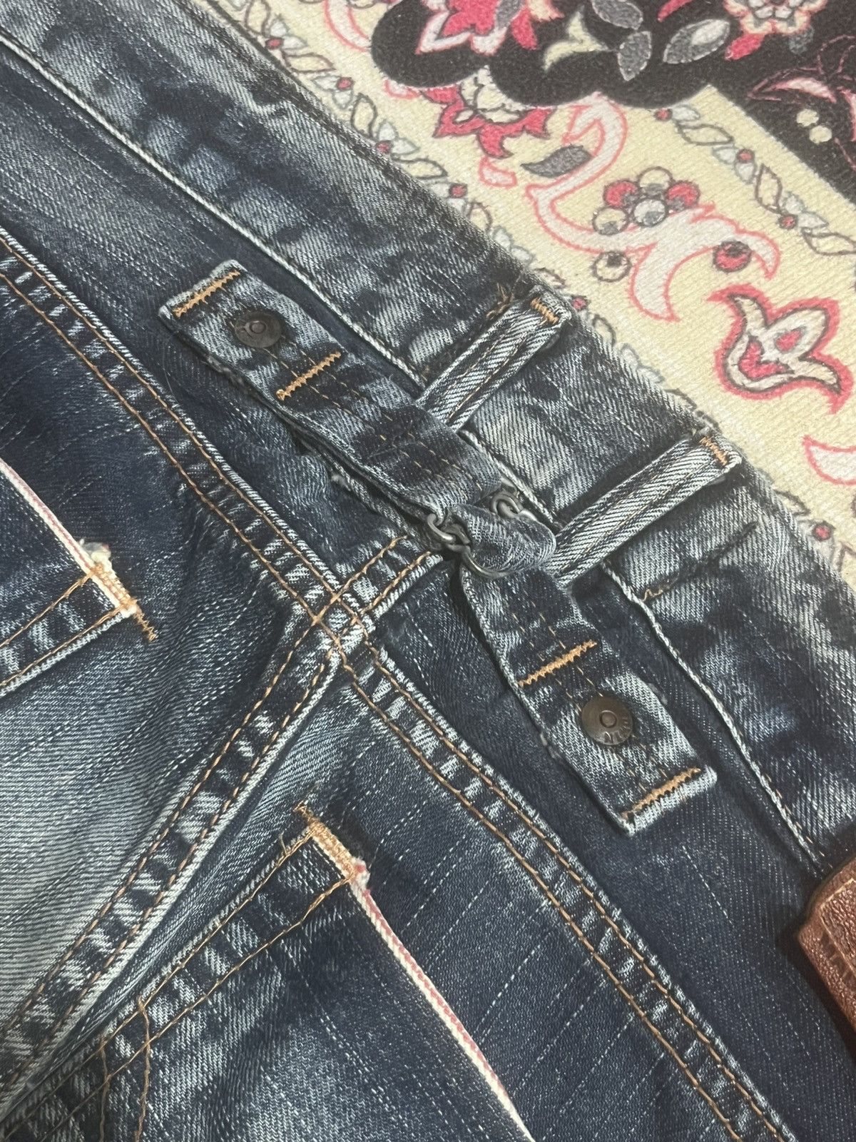 Vintage Edwin 505 Dark Faded Ripped Buckle Back Selvedge Flare Jeans Size US 30 / EU 46 - 9 Thumbnail