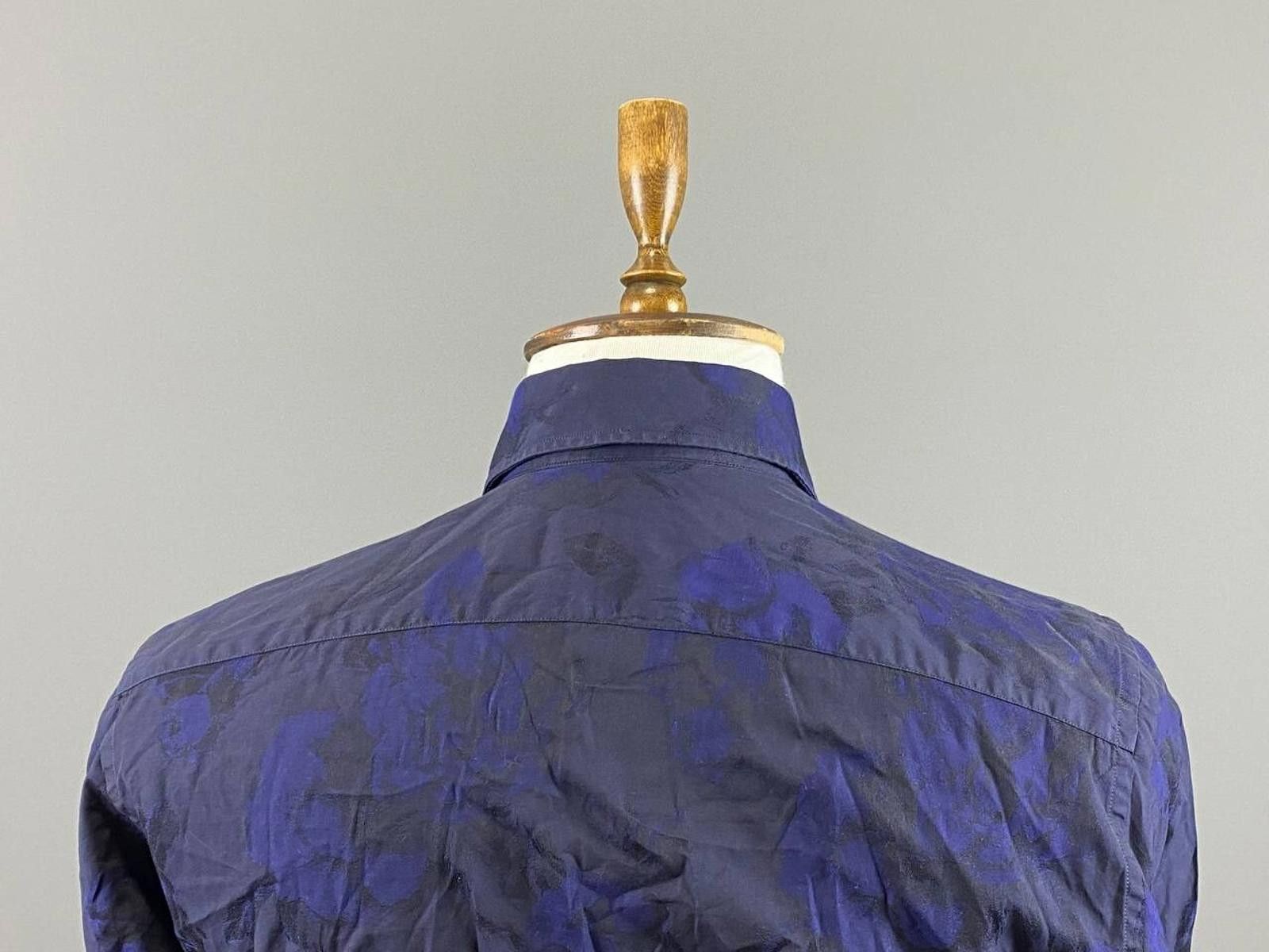 Etro Etro Milano Blue Floral Print Button Down Shirt Size 39 Size US M / EU 48-50 / 2 - 10 Thumbnail