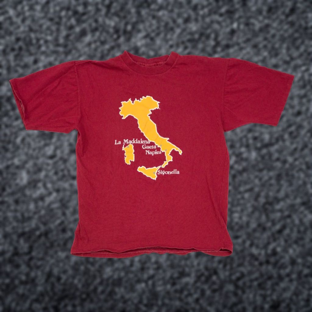 Vintage VINTAGE Jostens Map T-Shirt Men L US Military Base Single Stitch Red 90s Army Italy Navy Air Force Size US L / EU 52-54 / 3 - 1 Thumbnail