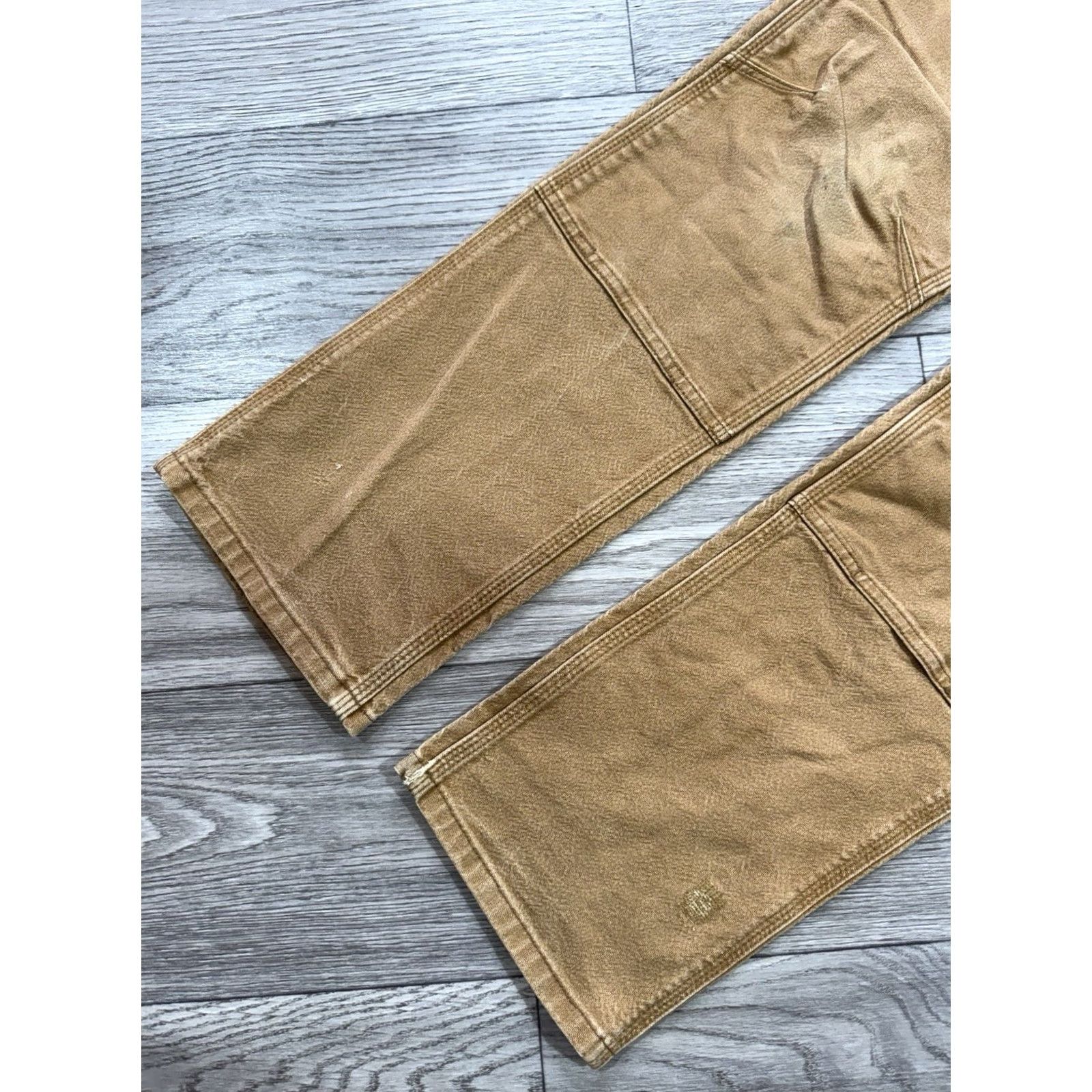 Carhartt VINTAGE Carhartt Relaxed Fit Duck Double-Front Work Pants Sz 32x34 Rugged Flex BN3340-M Pants Mens Brown 90s 5/10 distressed Size US 32 / EU 48 - 2 Thumbnail
