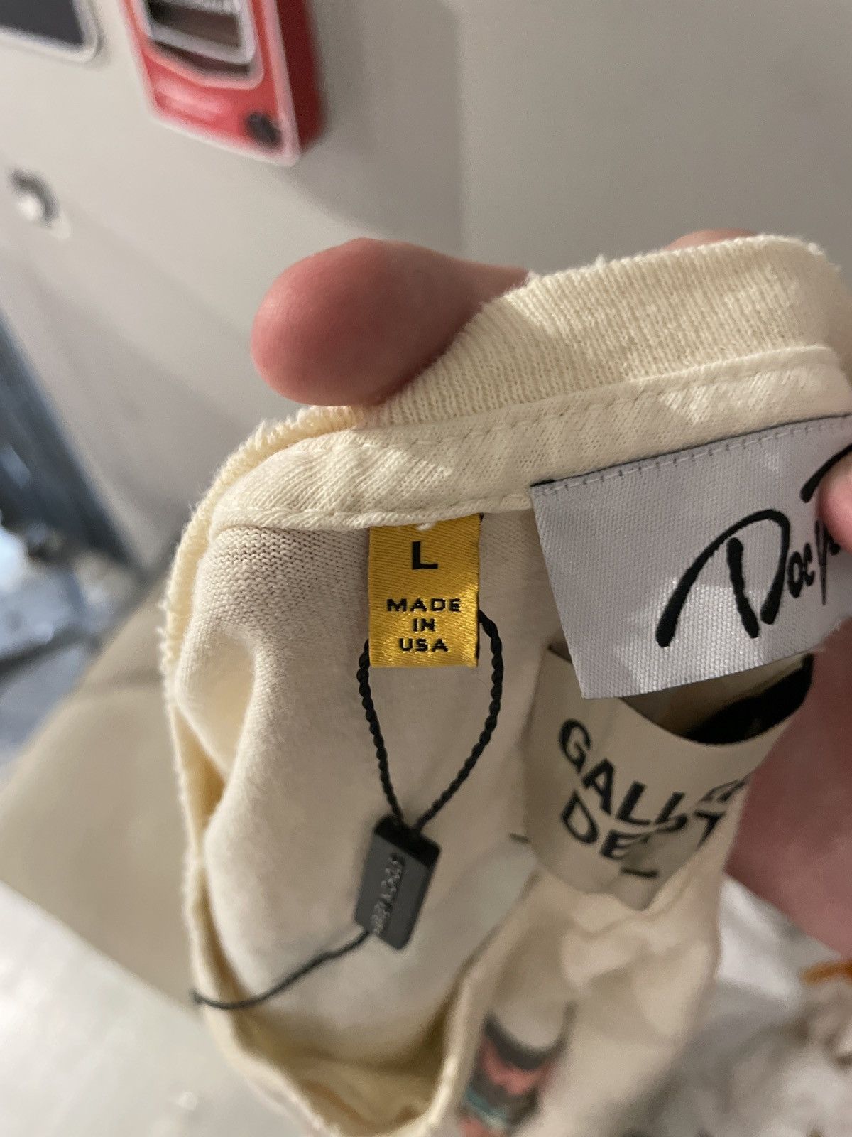 Gallery Dept. Gallery Dept. Dead Batteries T-Shirt Cream L Size US L / EU 52-54 / 3 - 5 Thumbnail